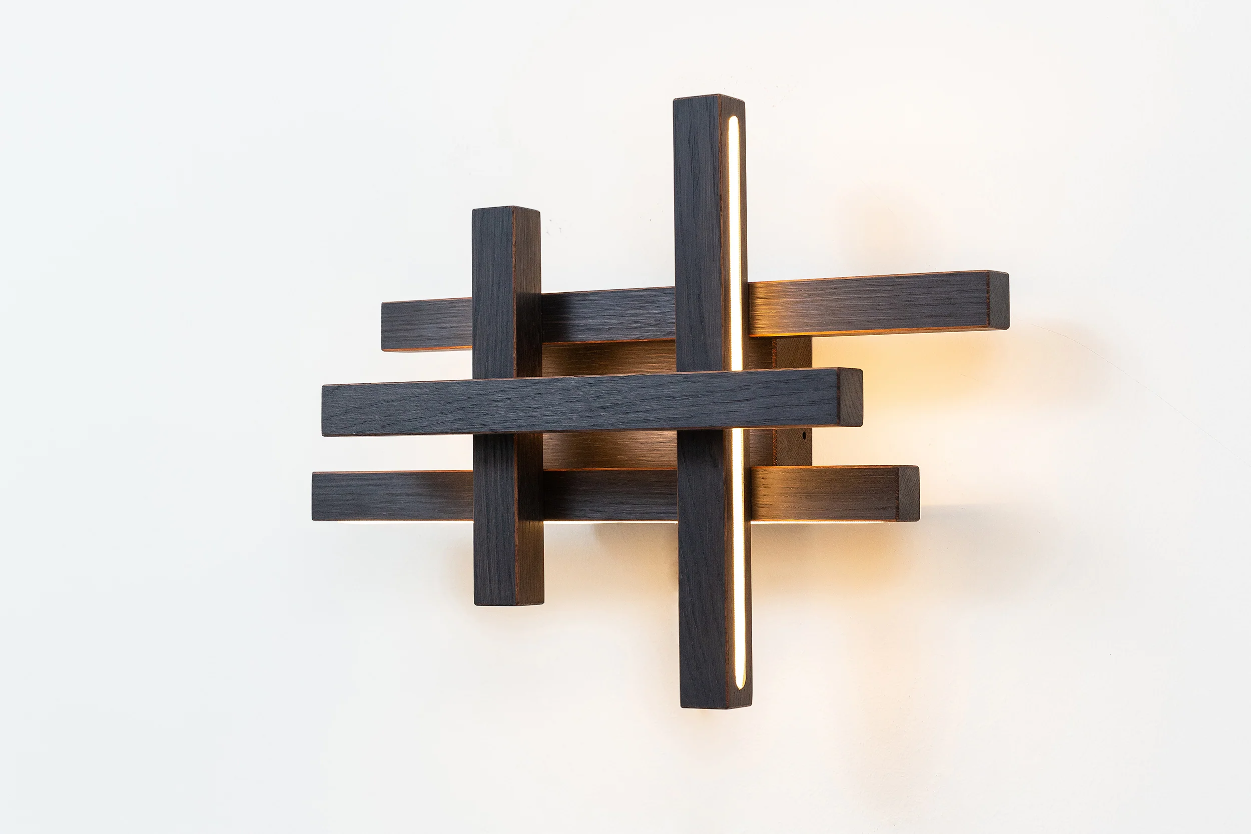 EQUILIBRIUM - Image 18