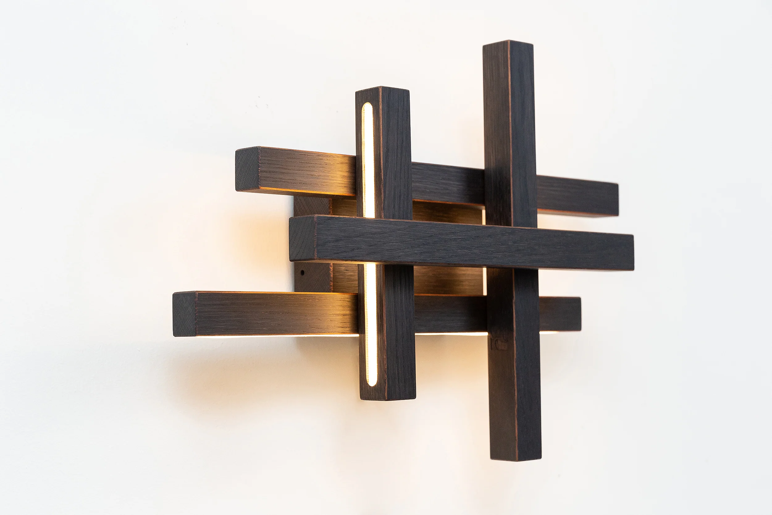 EQUILIBRIUM - Image 19