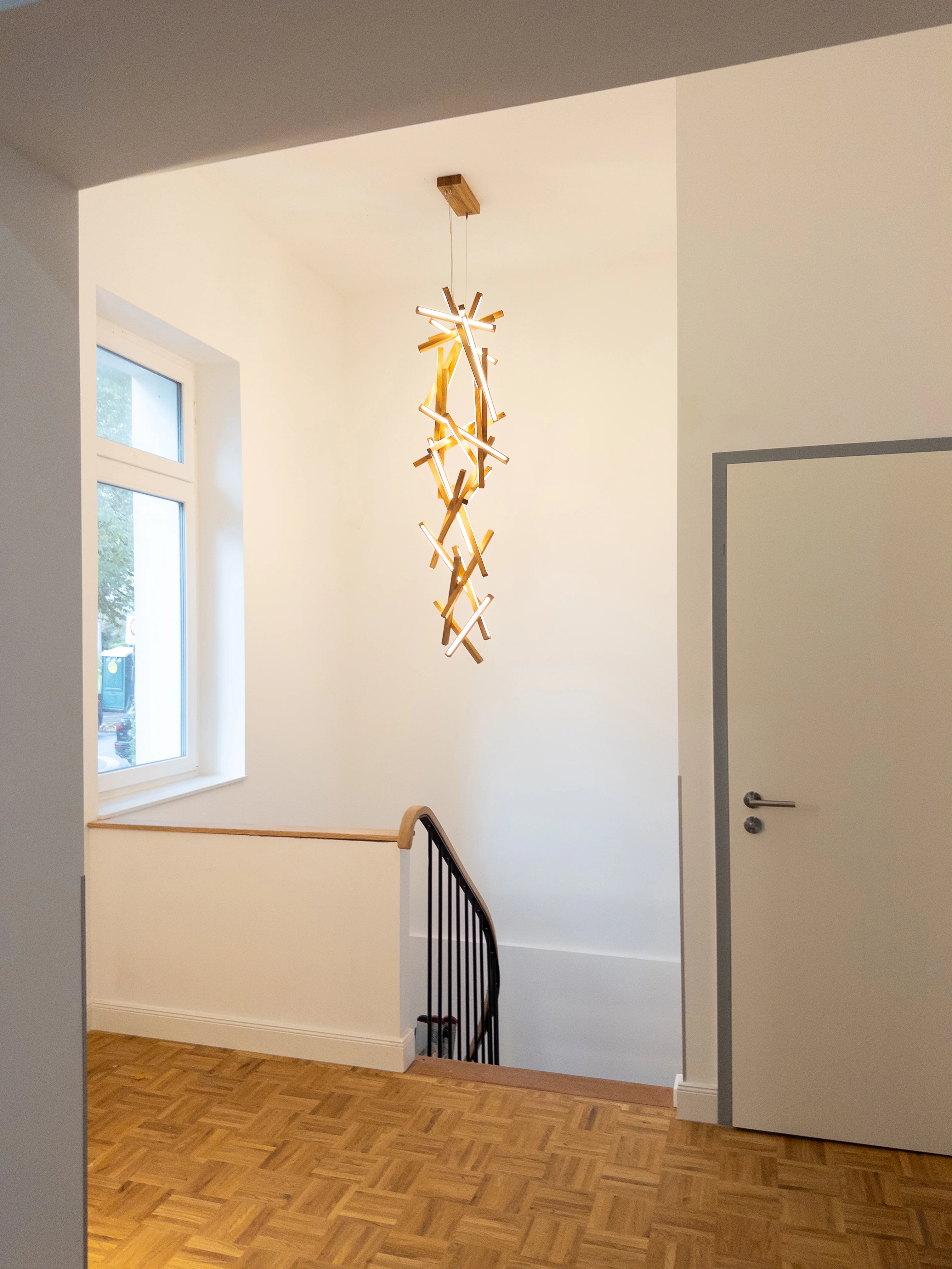 GENESIS LONG - Image 24