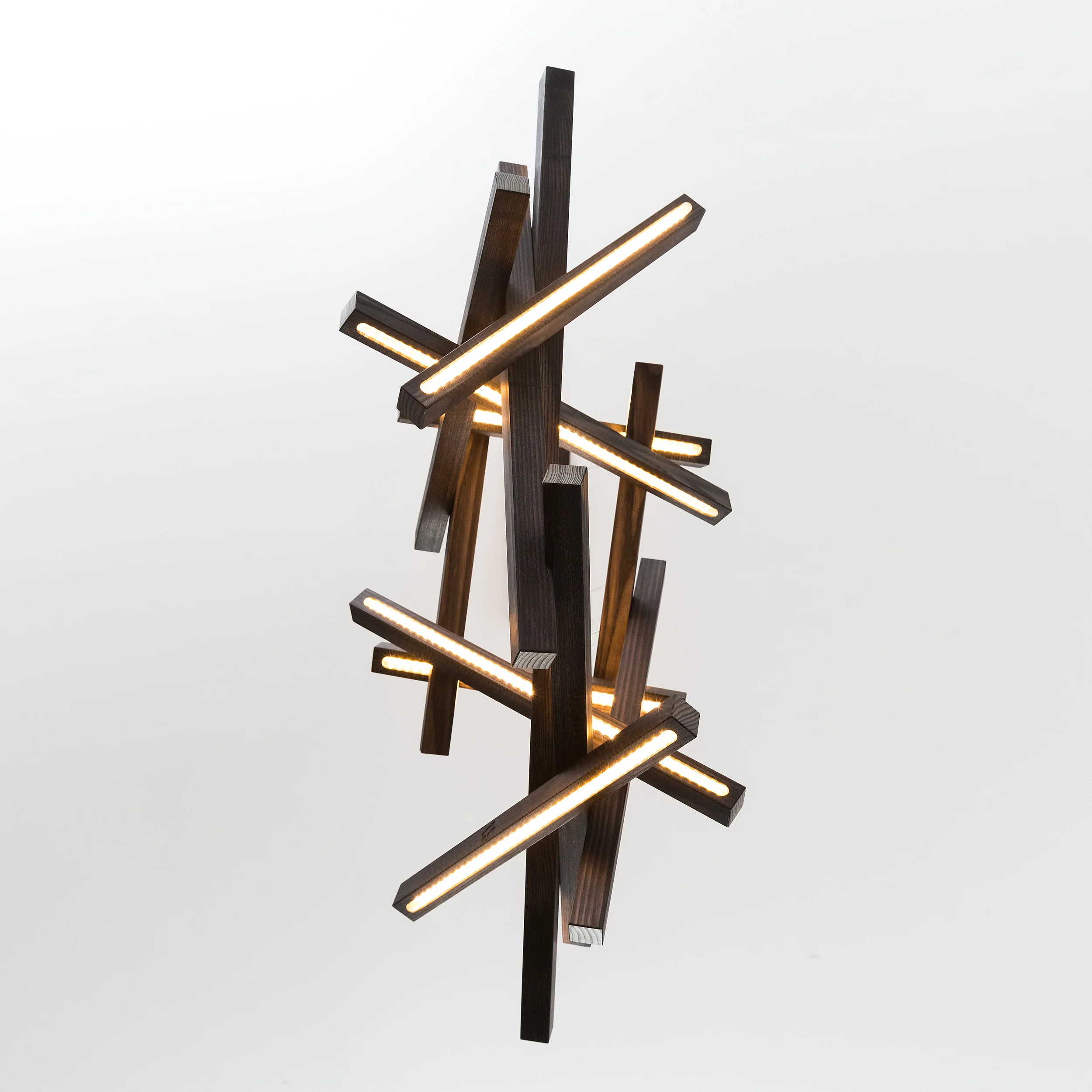 INTERSTELLAR - Image 11